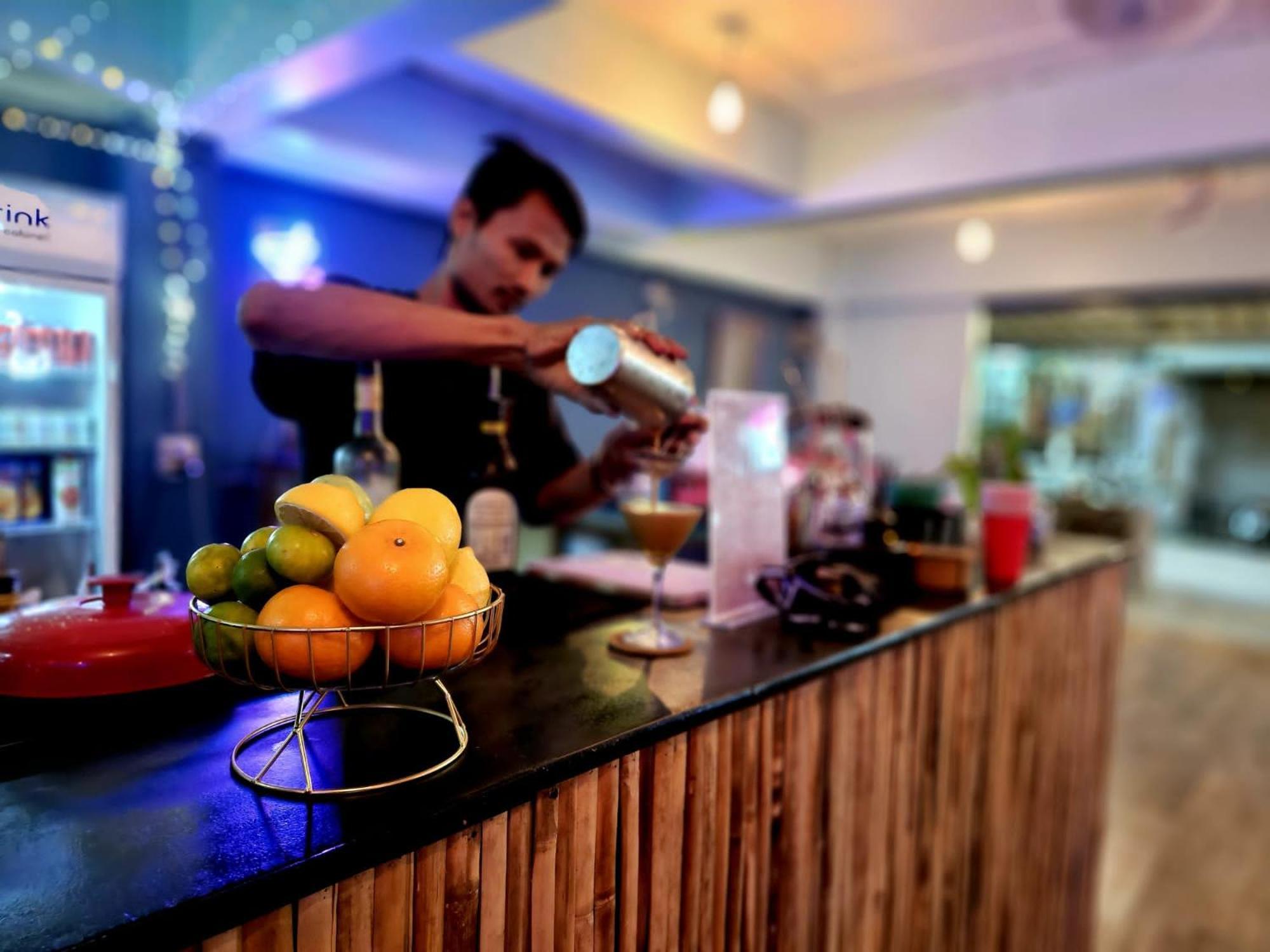 Tiki Tribe Bar & Hostel 涛岛 外观 照片