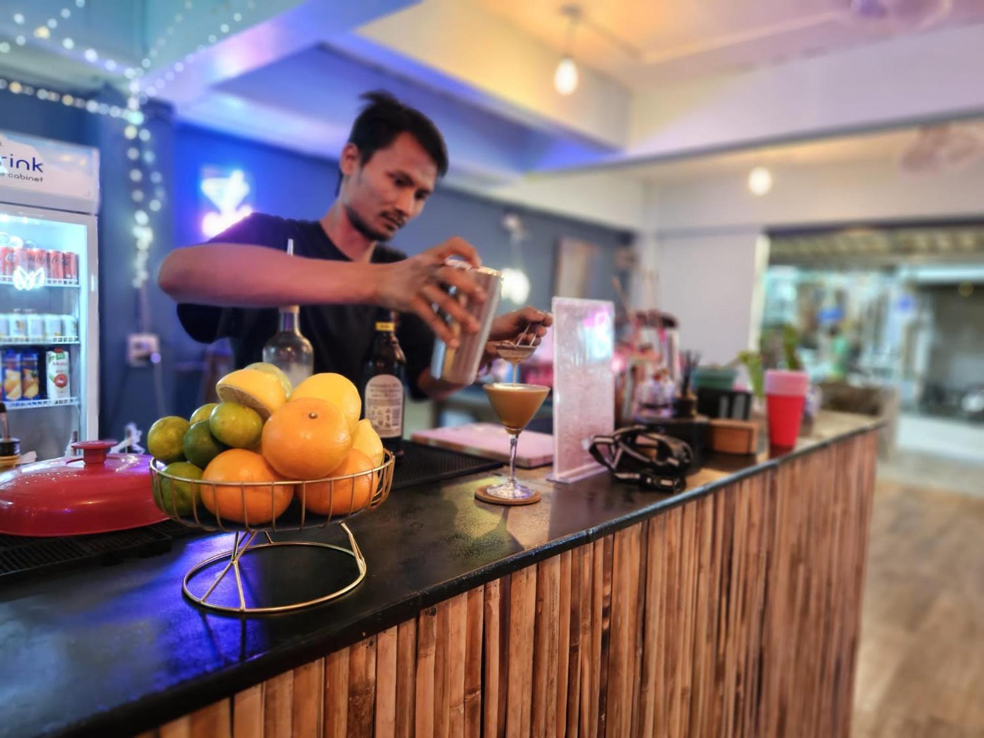 Tiki Tribe Bar & Hostel 涛岛 外观 照片