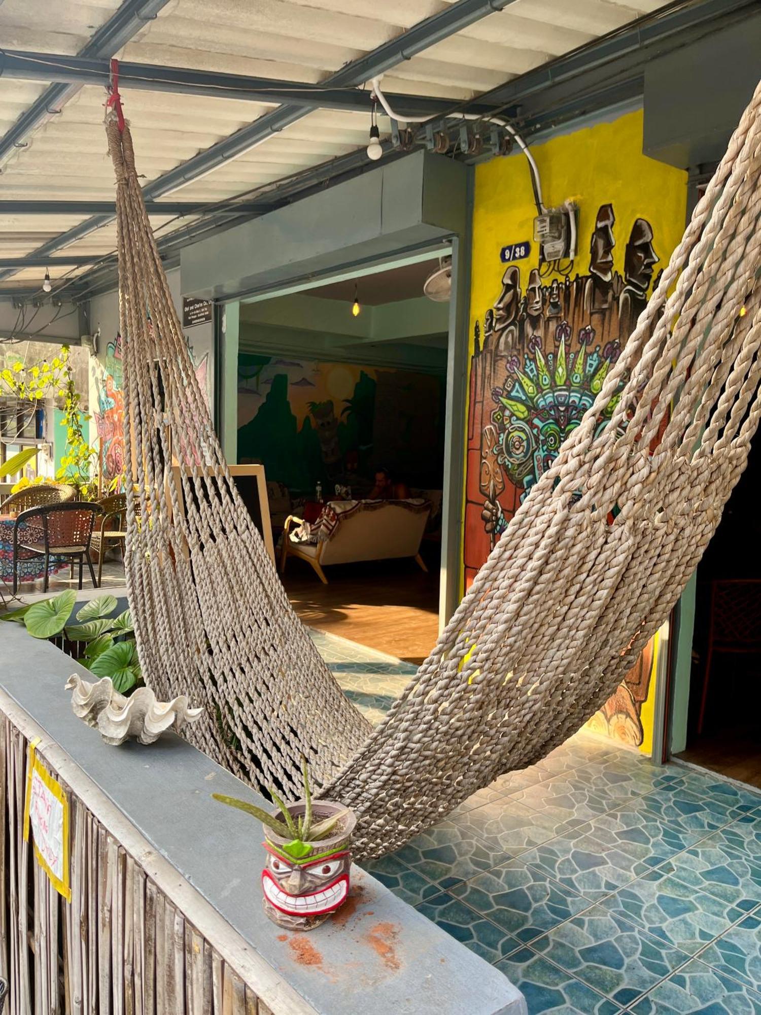 Tiki Tribe Bar & Hostel 涛岛 外观 照片
