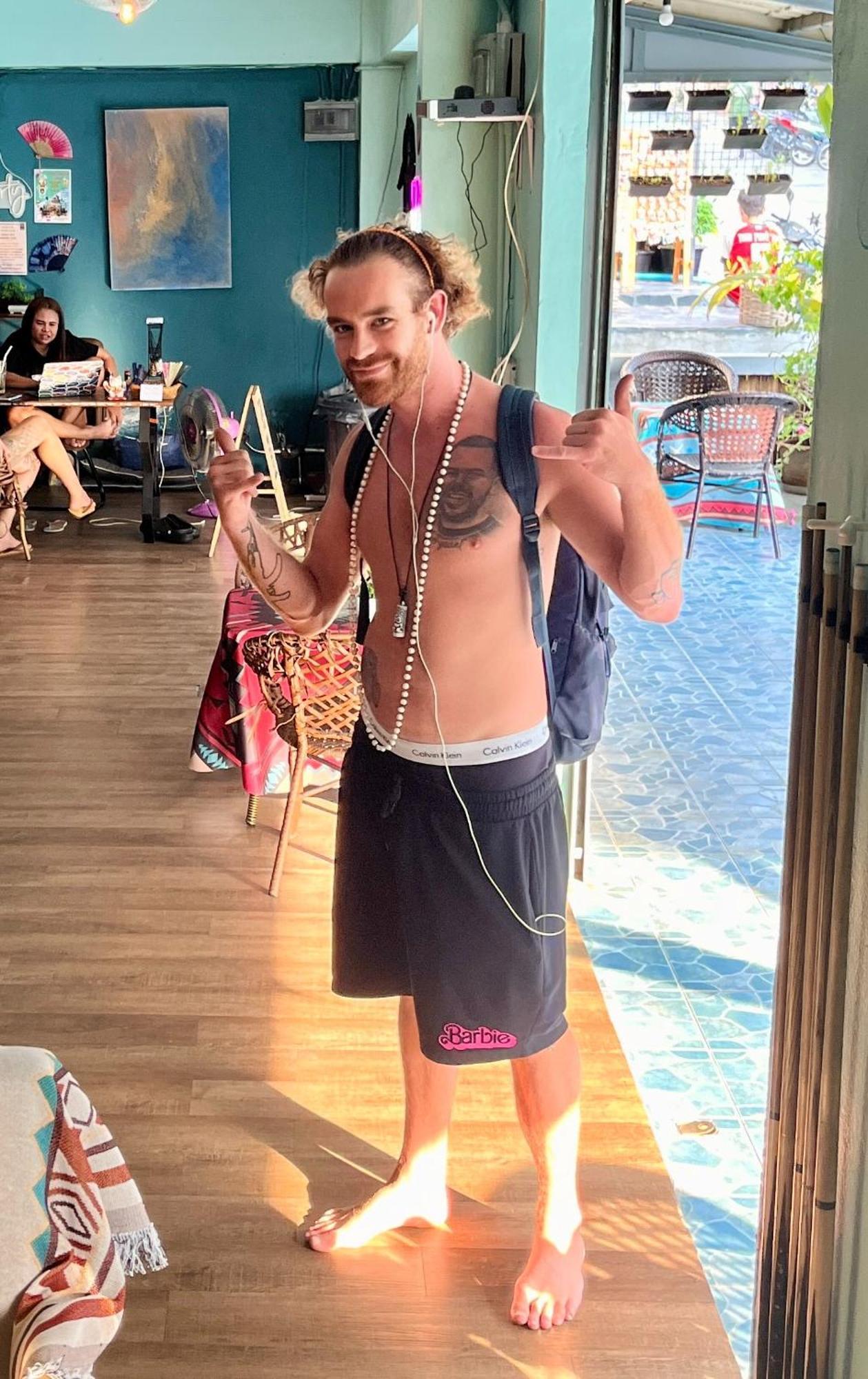 Tiki Tribe Bar & Hostel 涛岛 外观 照片