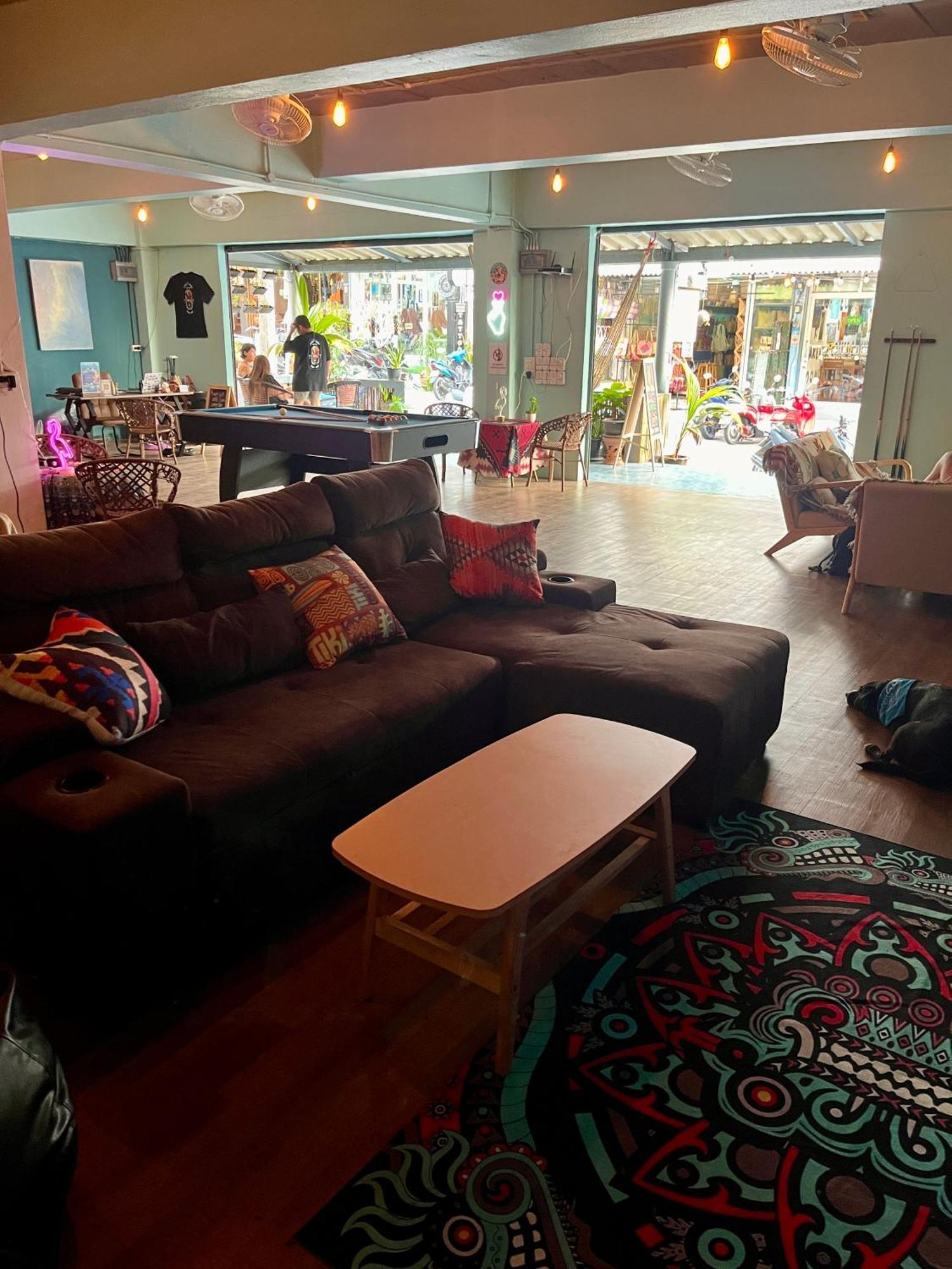 Tiki Tribe Bar & Hostel 涛岛 外观 照片